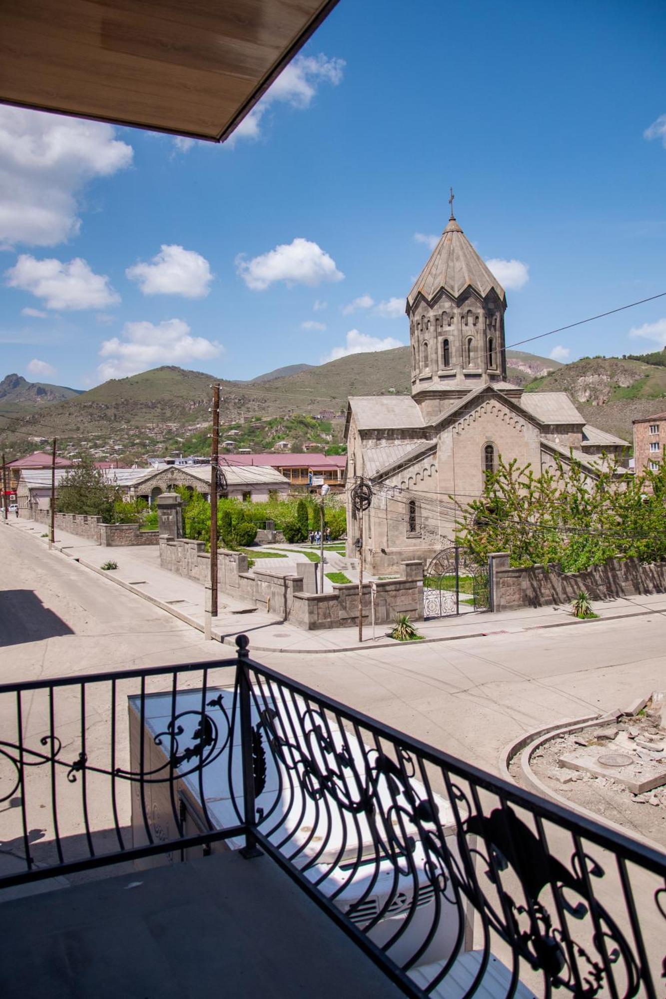 Har-Mar Hotel Горис Экстерьер фото